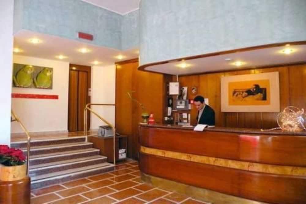 Hotel Virgilio Milano Exterior foto